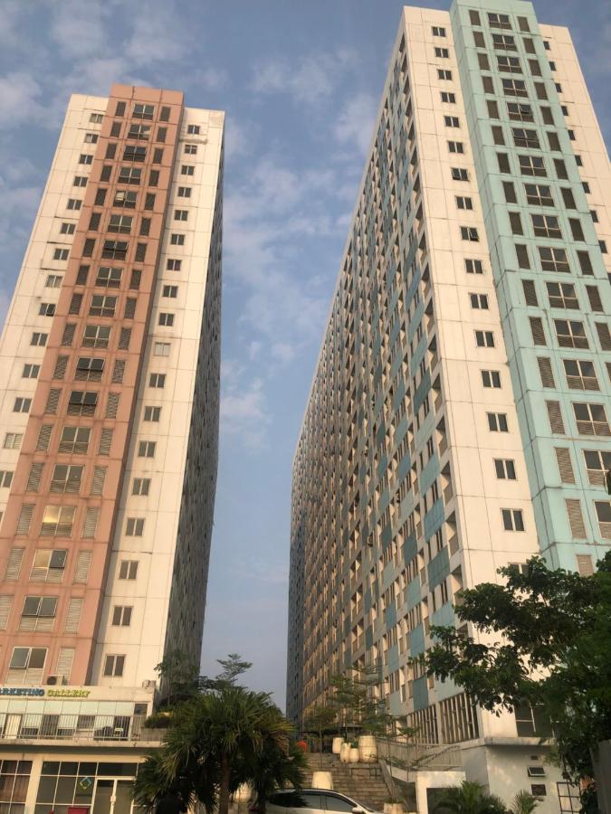 Apartment Grand Sentraland Karawang Manage By Laguna Room Extérieur photo