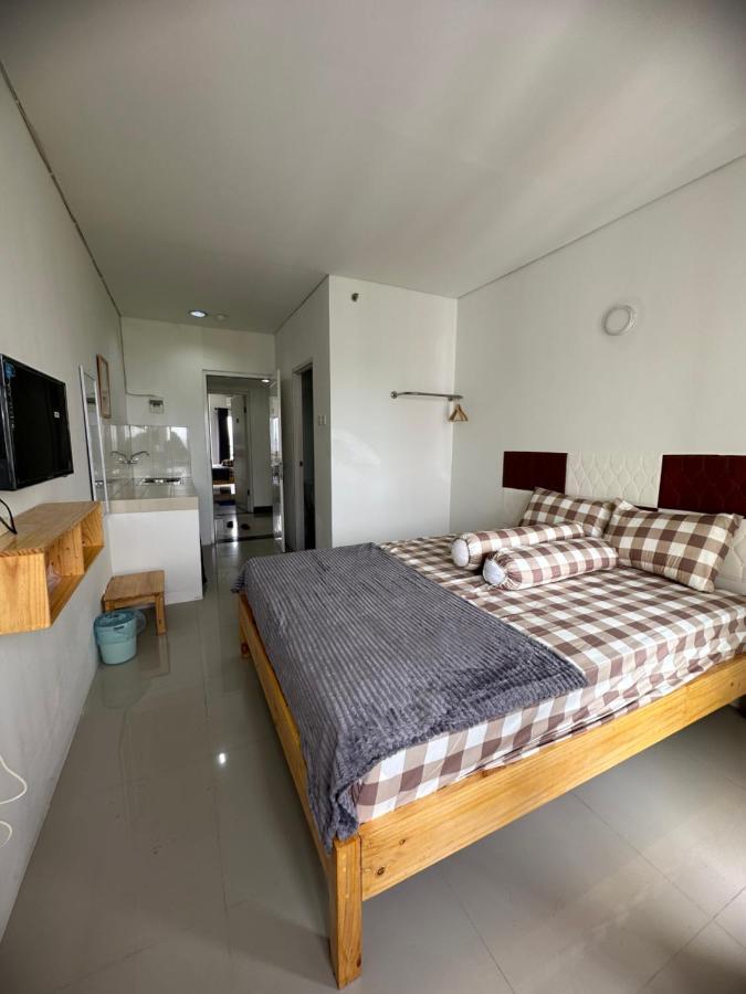 Apartment Grand Sentraland Karawang Manage By Laguna Room Extérieur photo